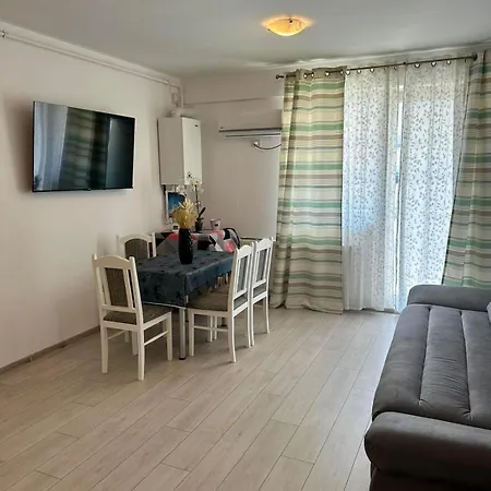 Apartment Flowers Mamaia Nord Navodari